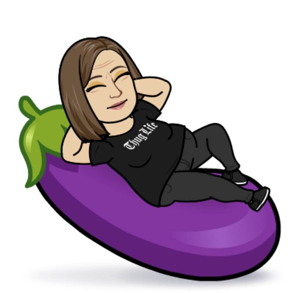 Meet your Posher, Sarah - Picture 1 of 1